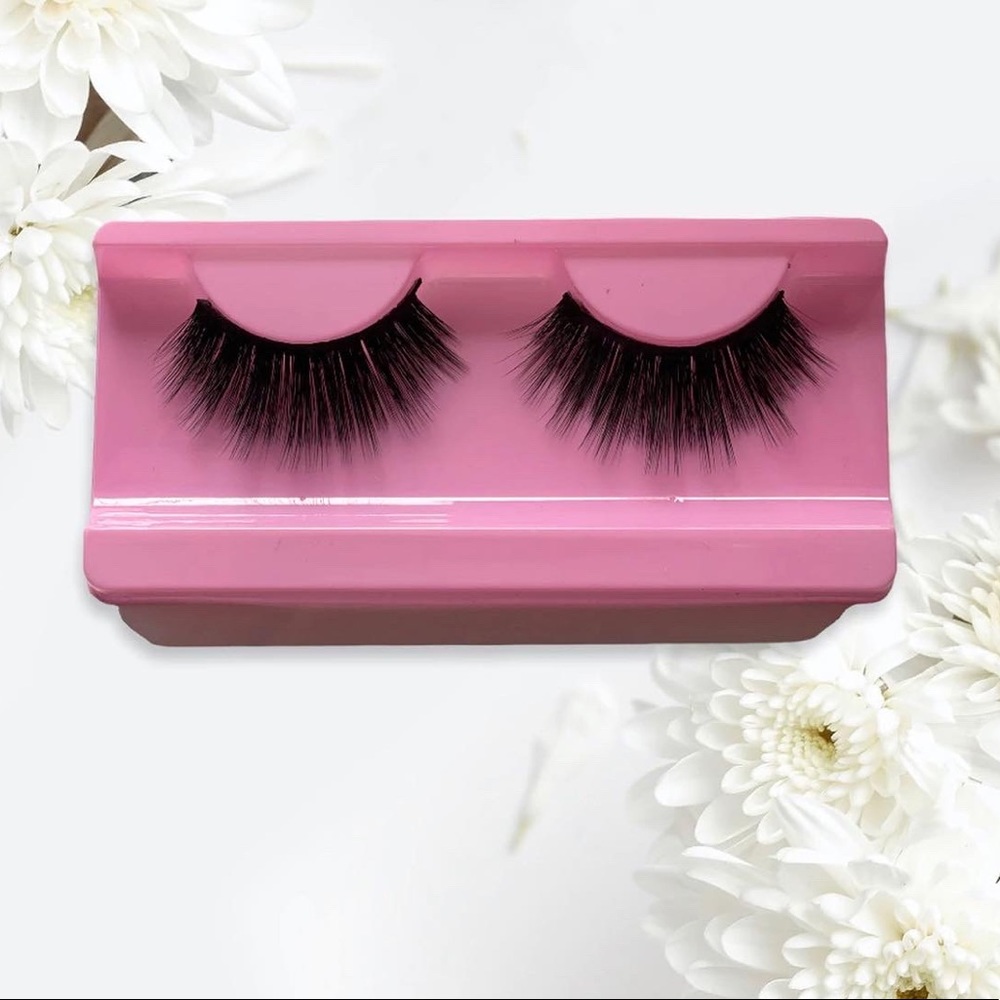 3D Lashes Style Material Girl
